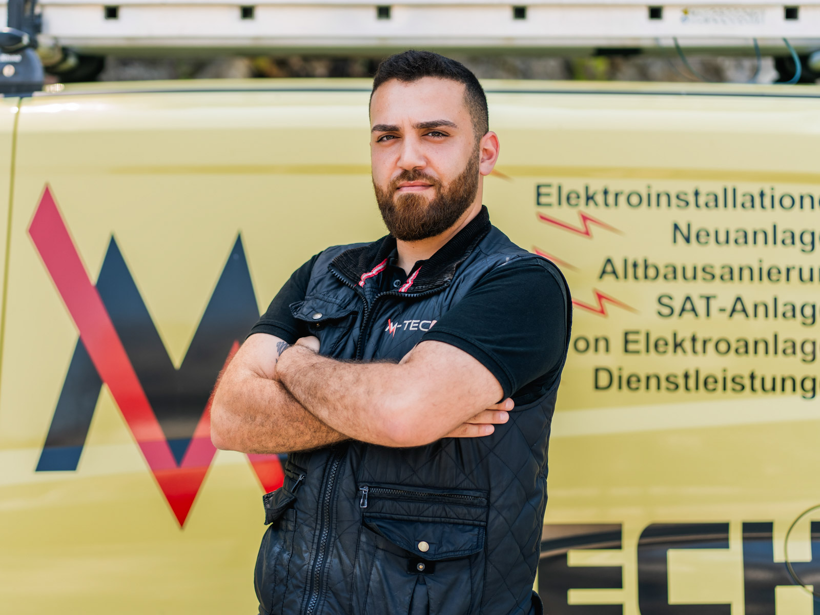 Ali El Akhras - Oberbauleiter -M-Tech-Elektromeisterbetrieb